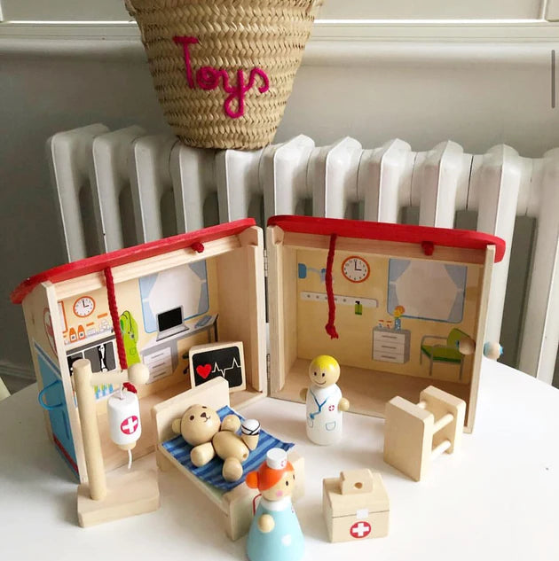 <🇬🇧英國品牌直送> MINI HOSPITAL PLAYSET 高質木製醫院套裝